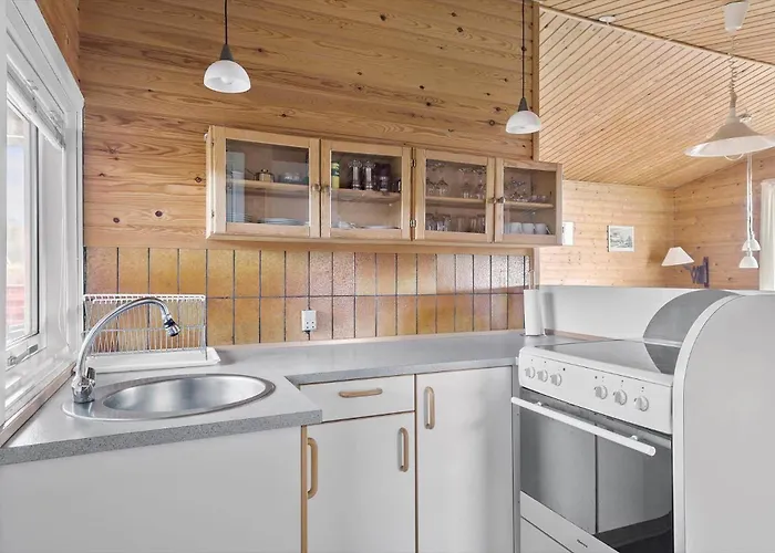 6820-allinge-paeretraesvej-7 Allinge-Sandvig